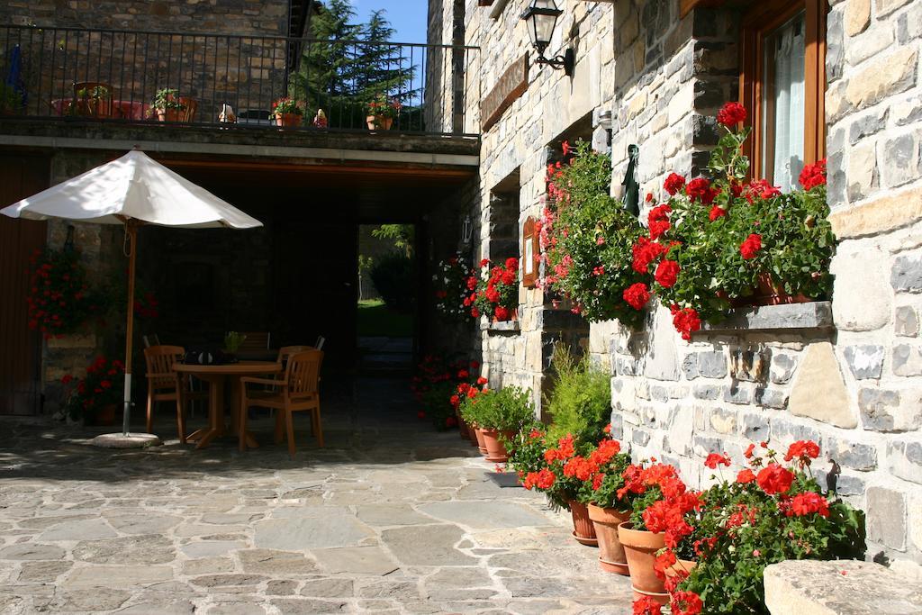 Apartamentos Casa Gallan Sarvisé Exterior foto