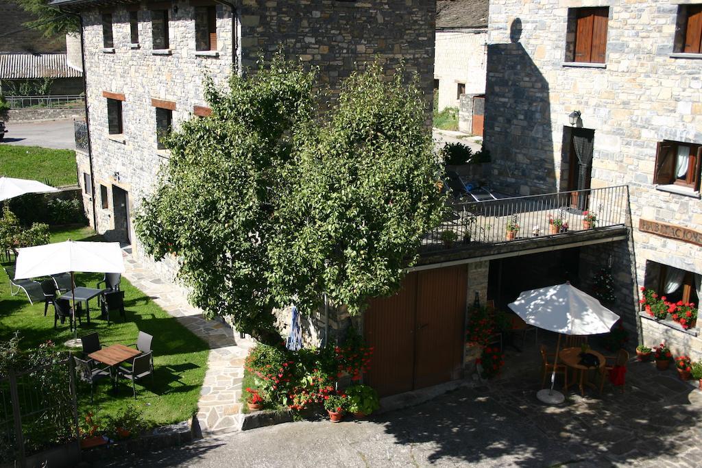 Apartamentos Casa Gallan Sarvisé Exterior foto
