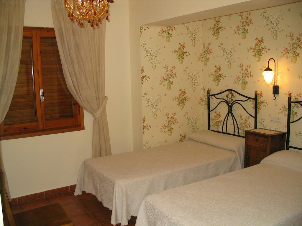 Apartamentos Casa Gallan Sarvisé Zimmer foto